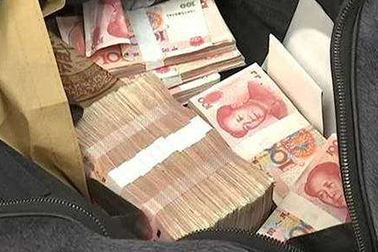 拖欠货款可否暂扣商品？